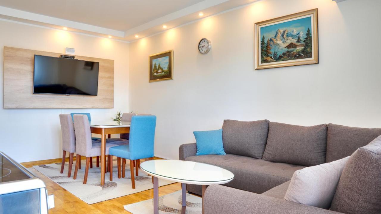 Milica 65M2, Free Parking & Wi-Fi Apartment Novi Sad Luaran gambar